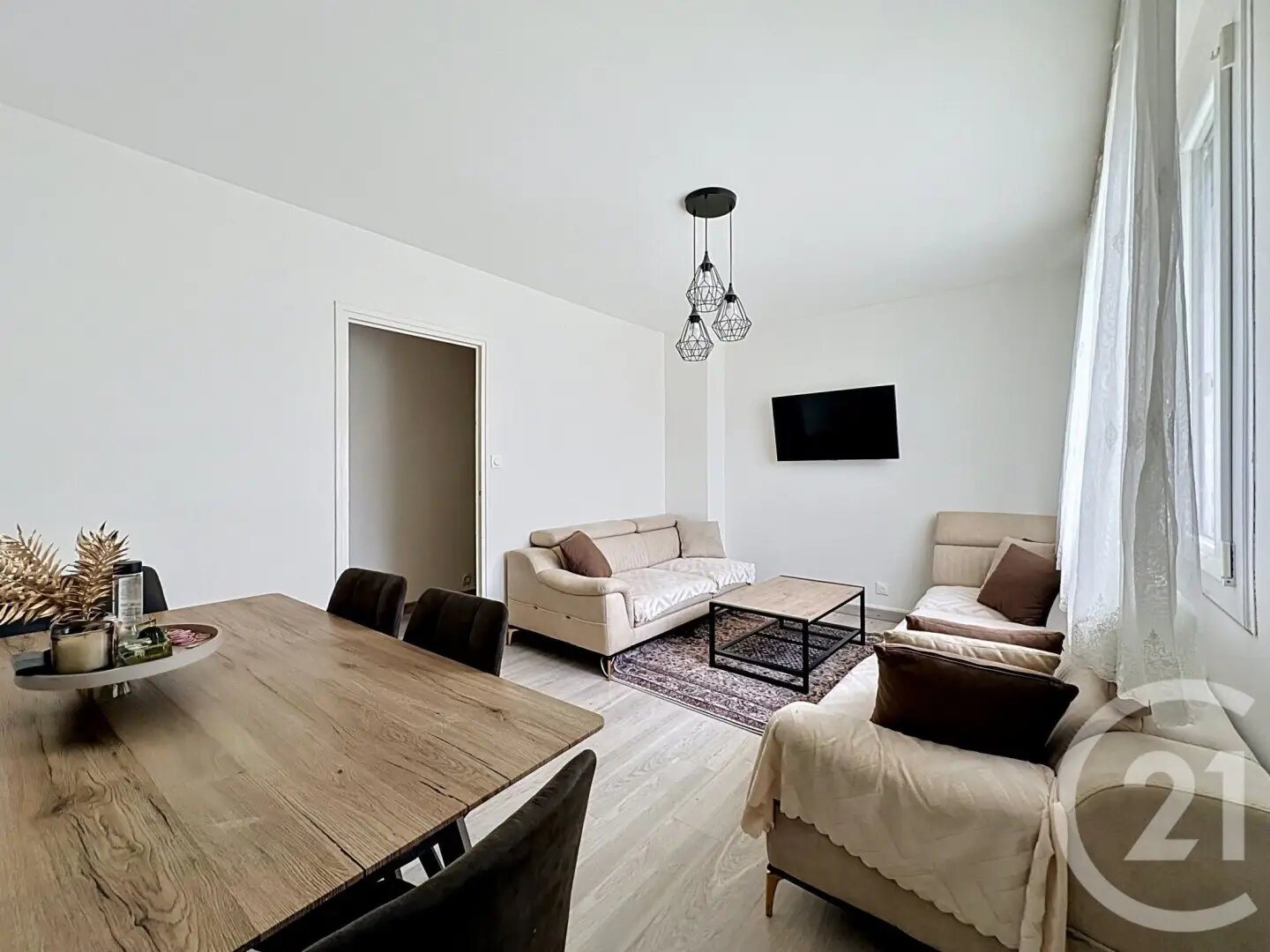 Appartement à vendre, 57m², Pont-Evêque