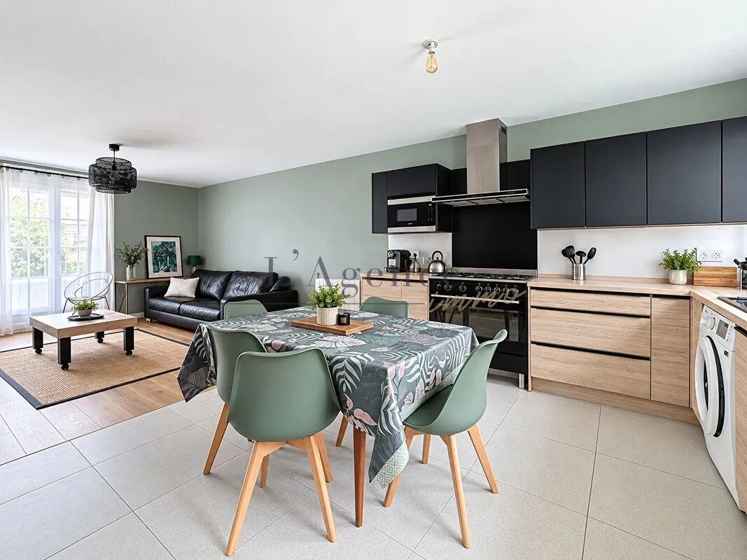 Maison à vendre, 93m², Chaumontel