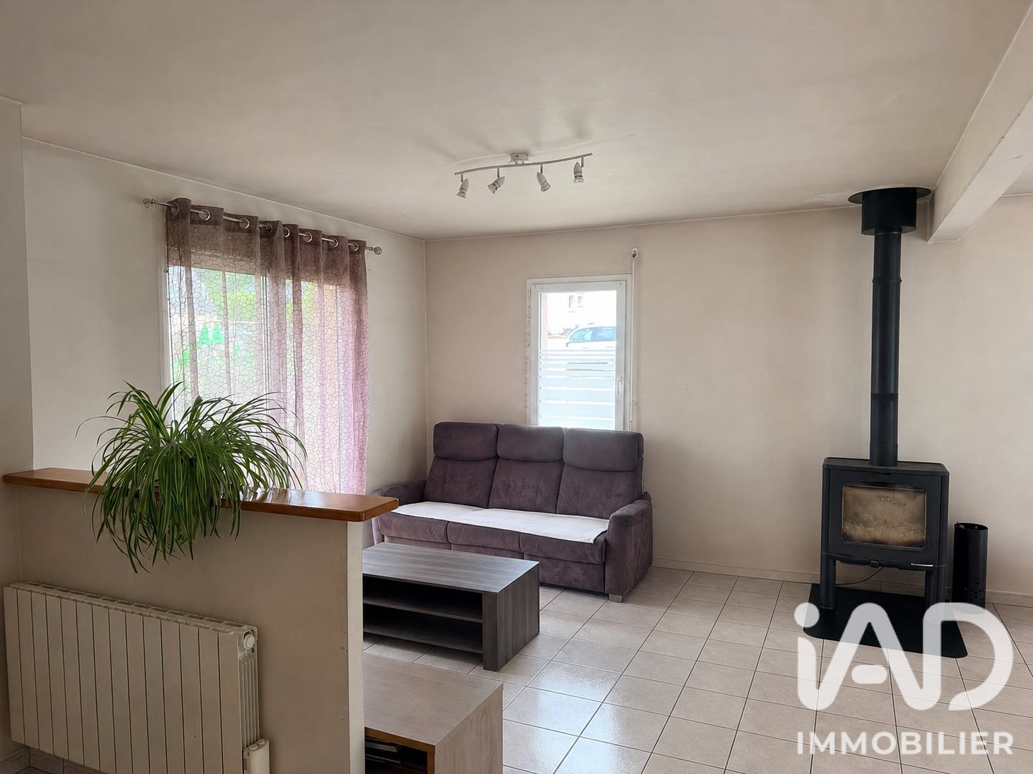 Maison à louer, 121m², Melrand