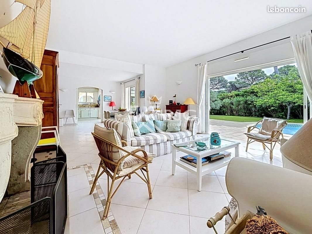 Maison à vendre, 187m², Saint-Raphaël