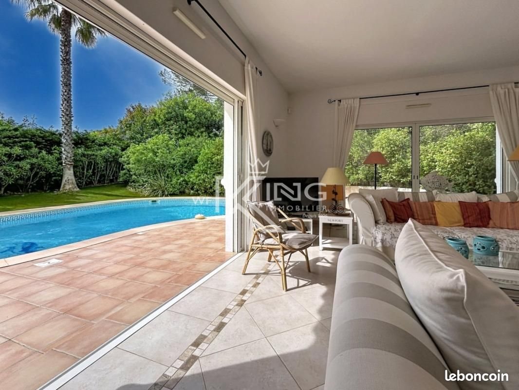 Maison à vendre, 187m², Saint-Raphaël
