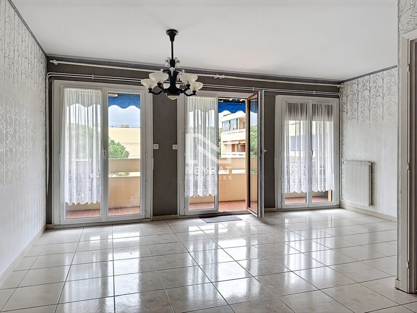 Appartement à vendre, 65m², Fréjus