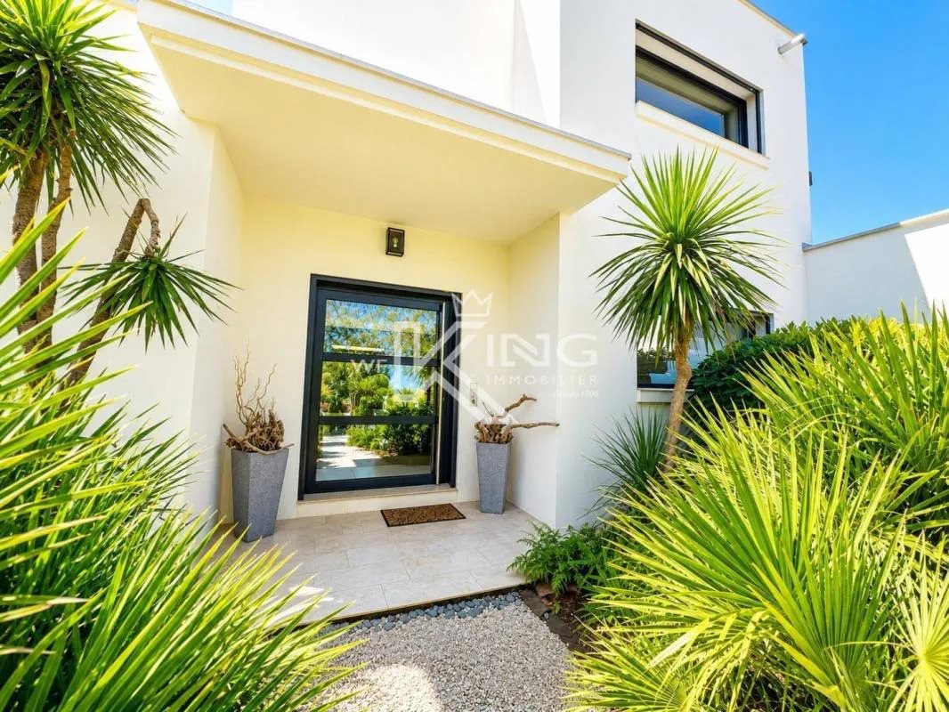 Maison à vendre, 174m², Saint-Raphaël