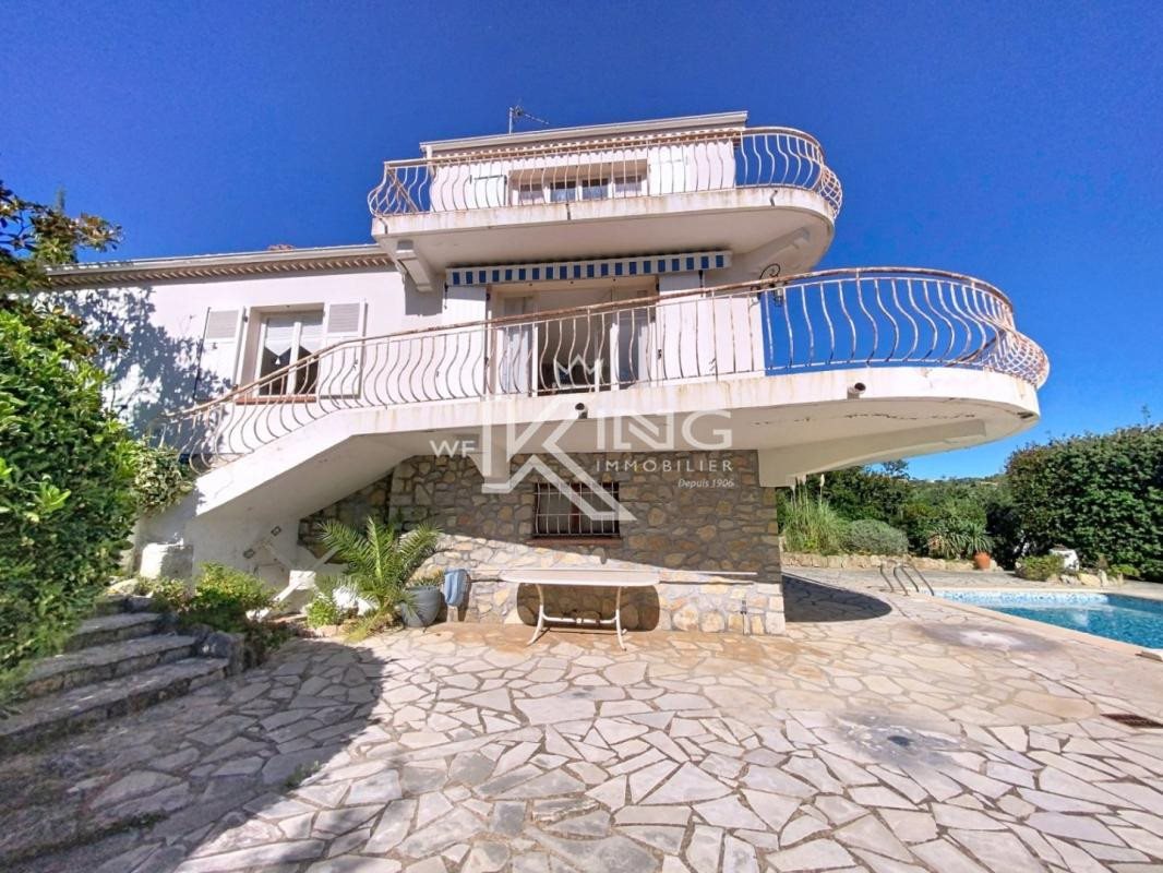 Maison à vendre, 141m², Roquebrune-sur-Argens
