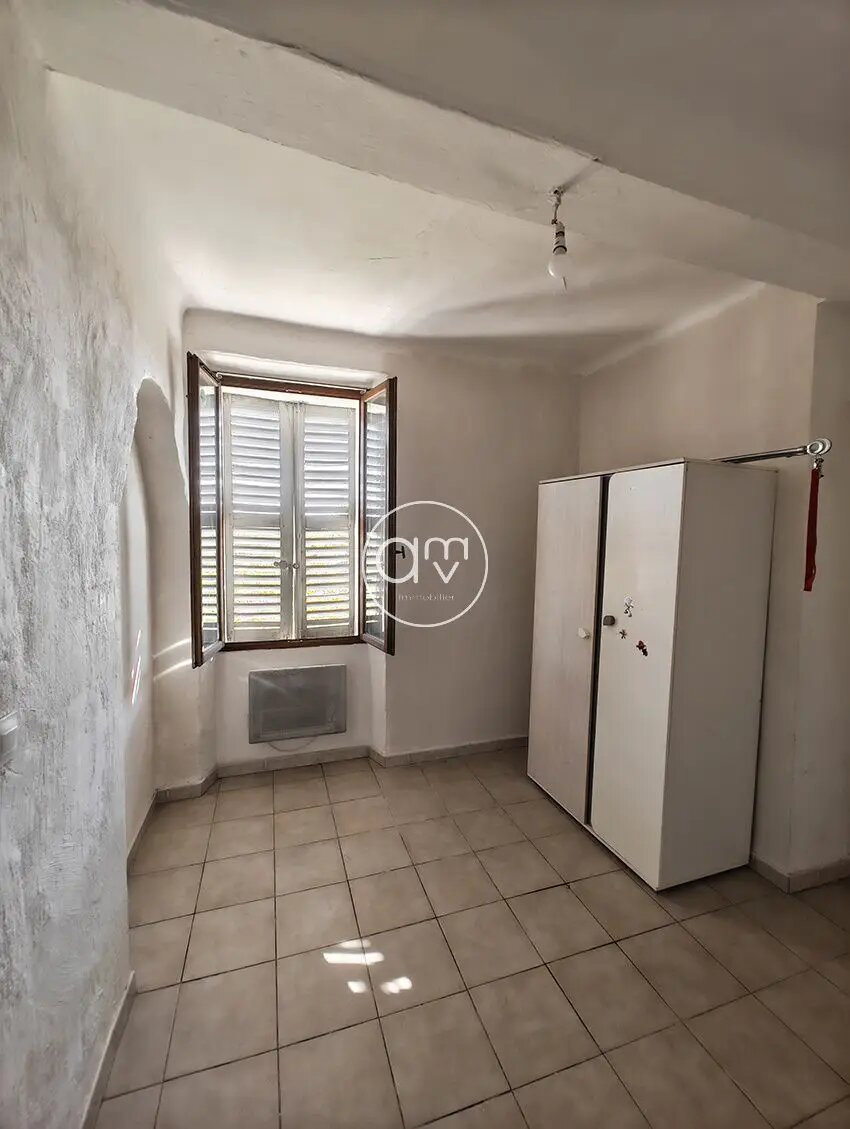 Appartement à louer, 70m², Le Luc