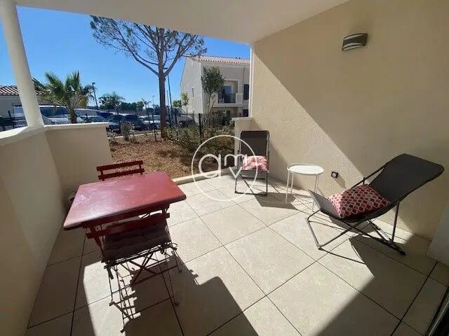 Maison à louer, 41m², La Londe-les-Maures