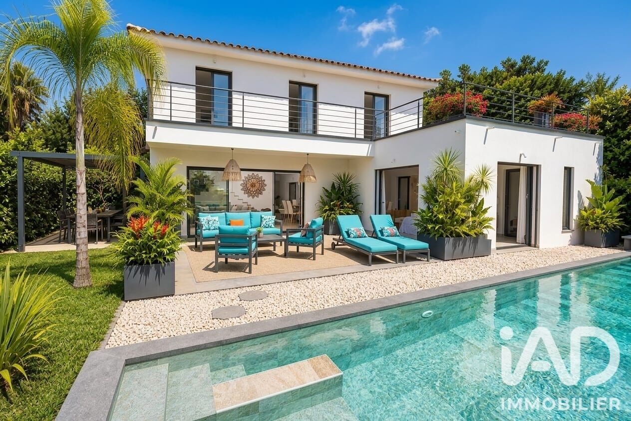 Maison à vendre, 170m², Sanary-sur-Mer