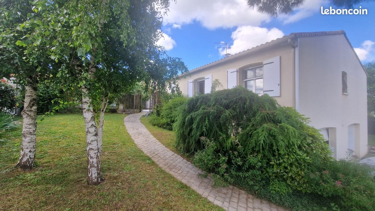 Maison à vendre, 135m², Chauray