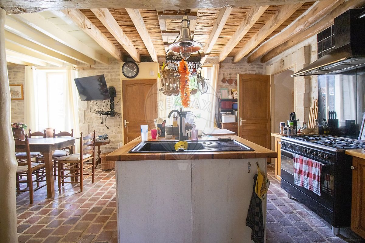 Maison à vendre, 185m², Trucy-sur-Yonne