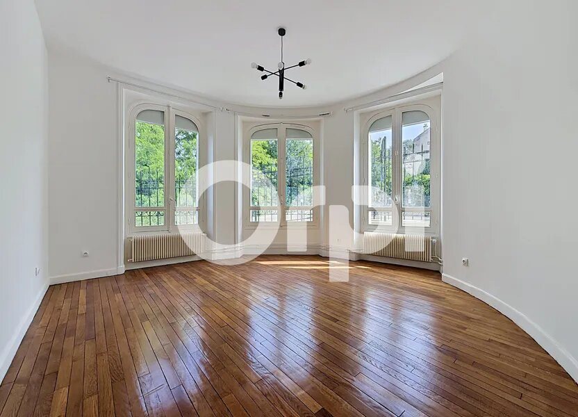 Appartement à louer, 89m², Bourg-la-Reine