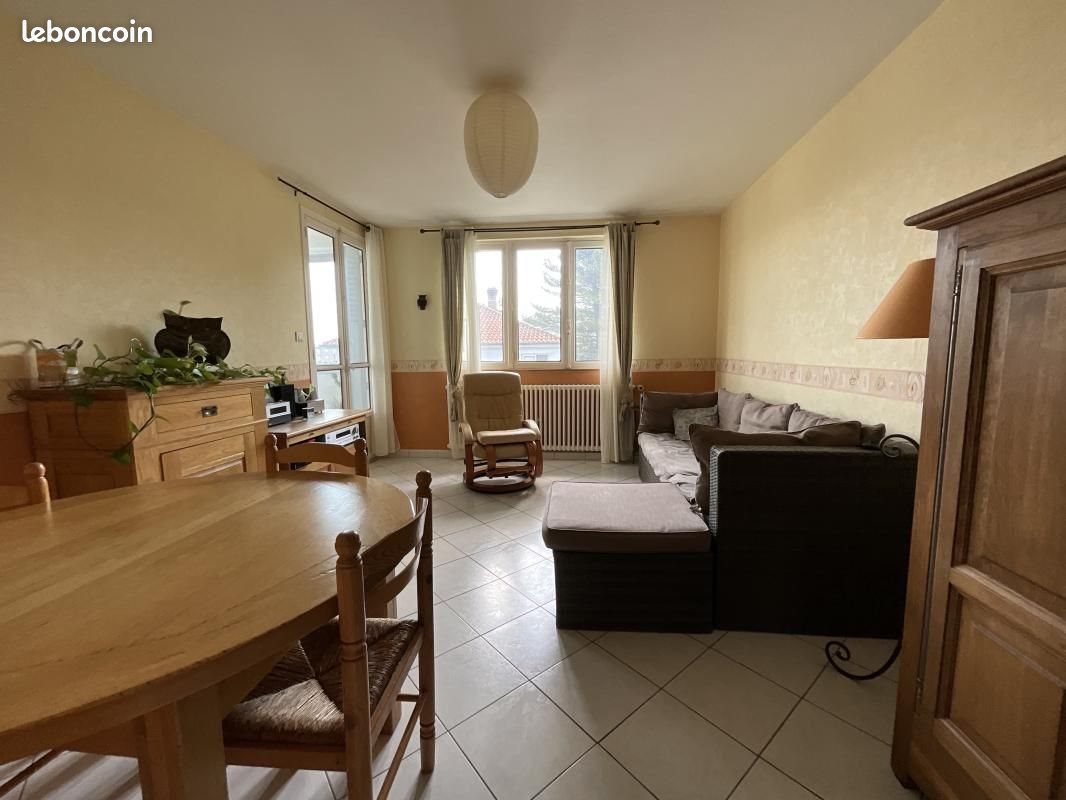 Appartement à vendre, 70m², Privas