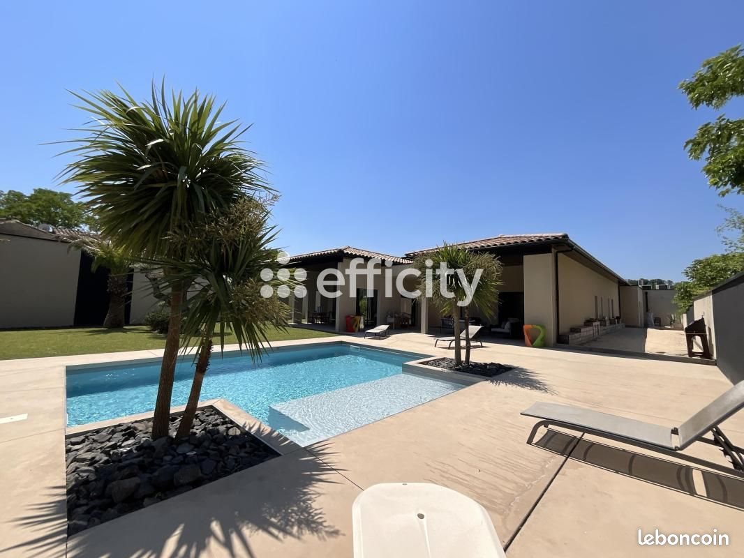Maison à vendre, 219m², Saint-Lager-Bressac