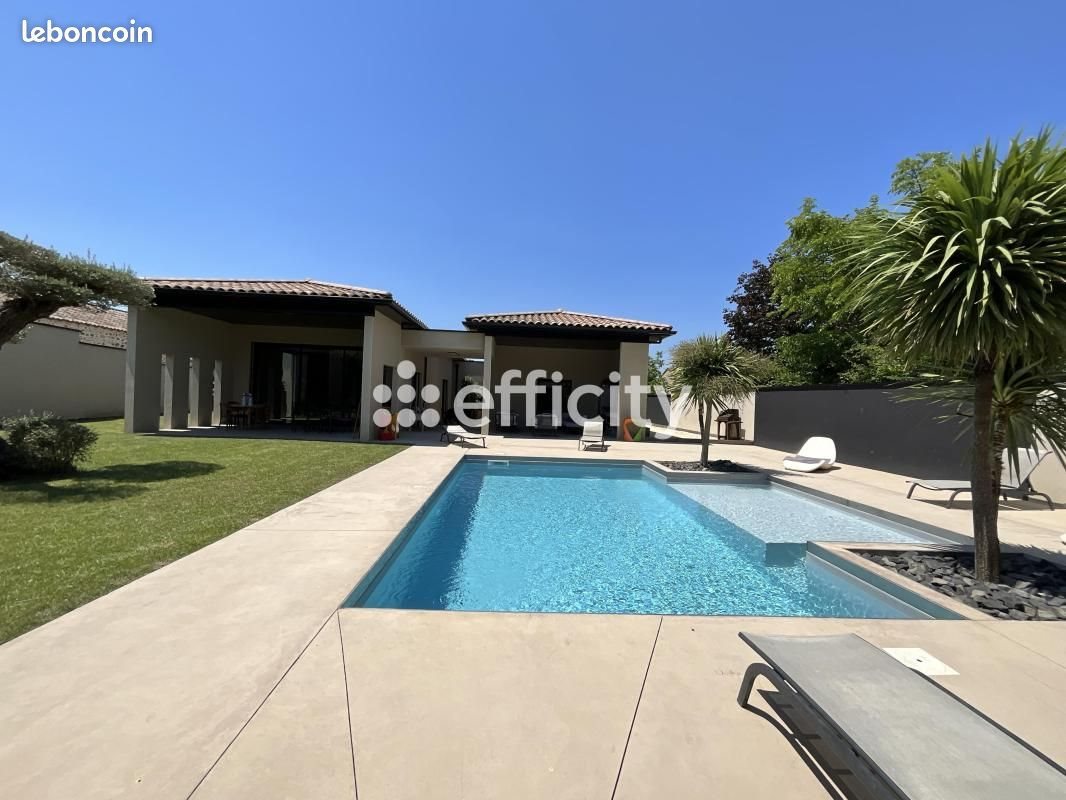 Maison à vendre, 219m², Saint-Lager-Bressac