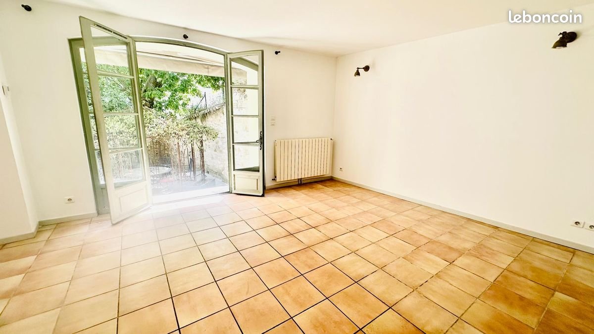 Appartement à louer, 60m², Aramon
