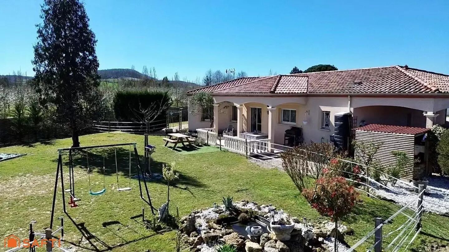Maison à vendre, 120m², Sainte-Livrade-sur-Lot