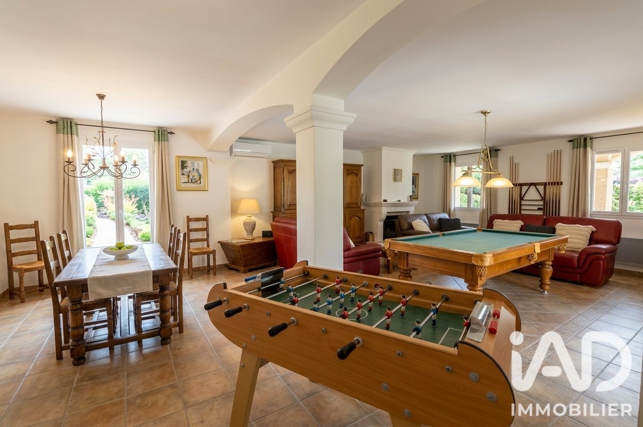 Maison à vendre, 160m², Grambois