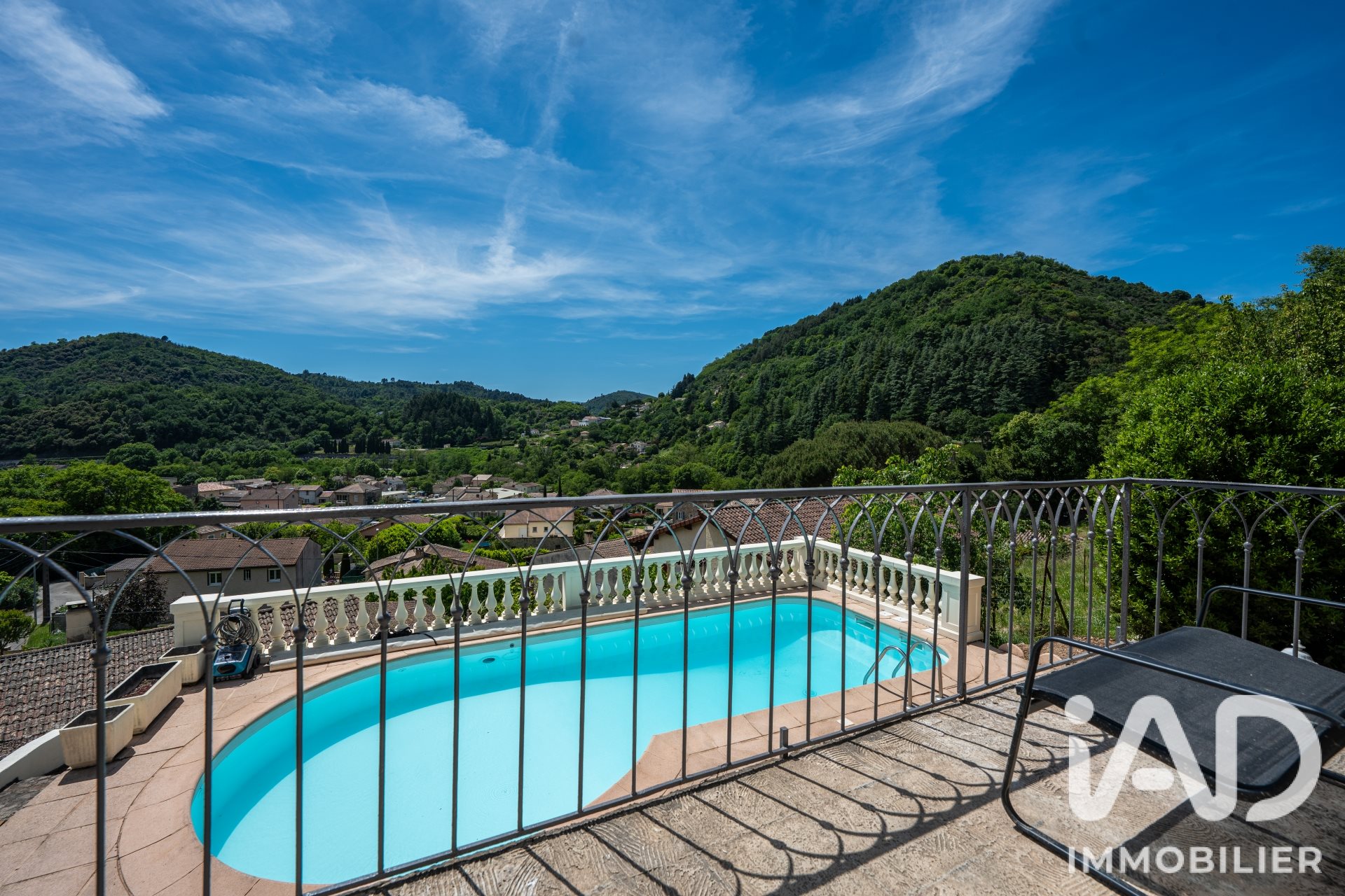 Maison à vendre, 143m², Vals-les-Bains