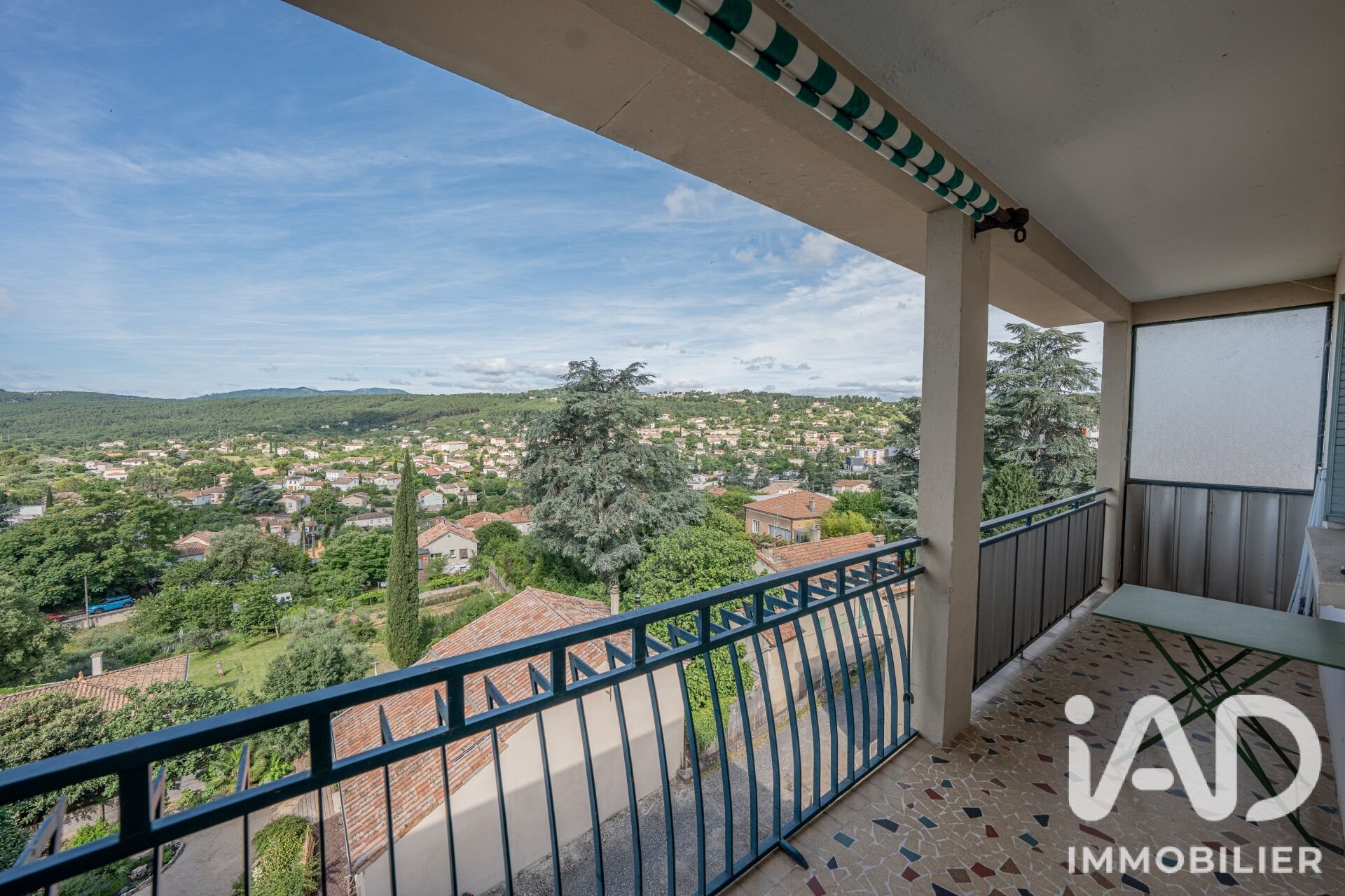 Maison à vendre, 66m², Aubenas