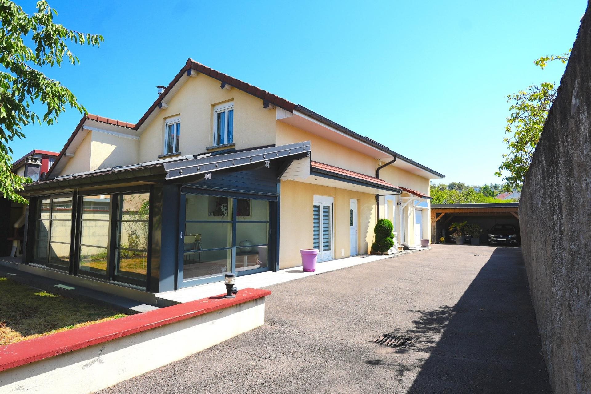 Maison à vendre, 190m², Lure