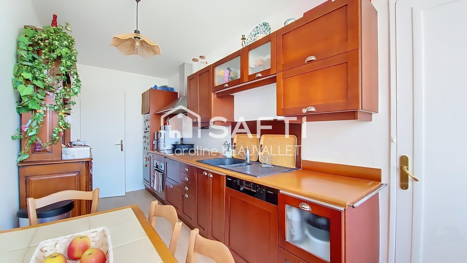 Appartement à vendre, 76m², Meudon-la-Forêt
