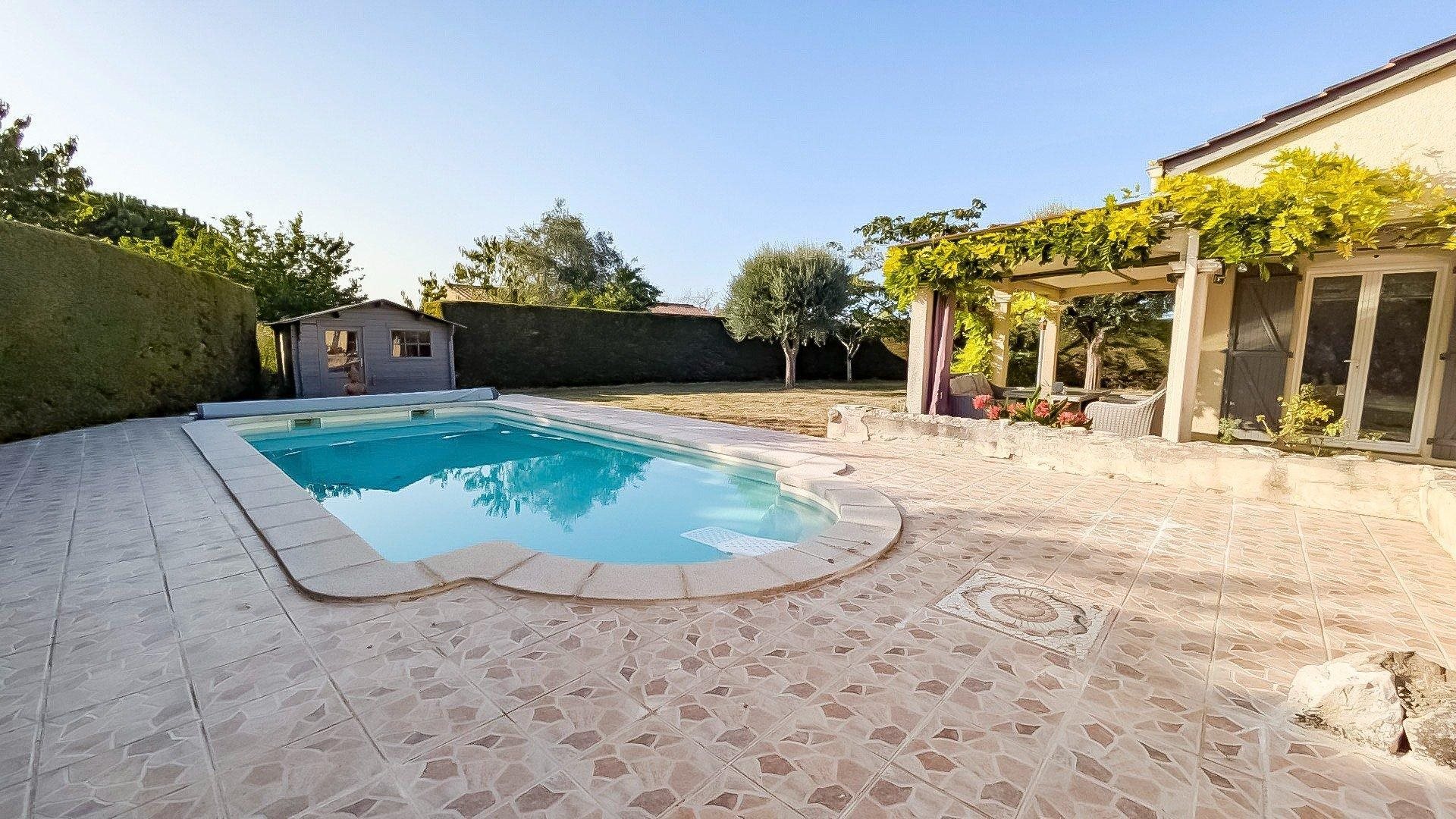 Maison à vendre, 124m², Roquefort