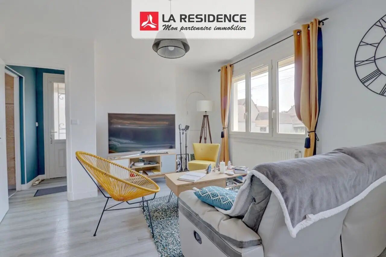 Maison à vendre, 89m², Saint-Gervais-la-Forêt