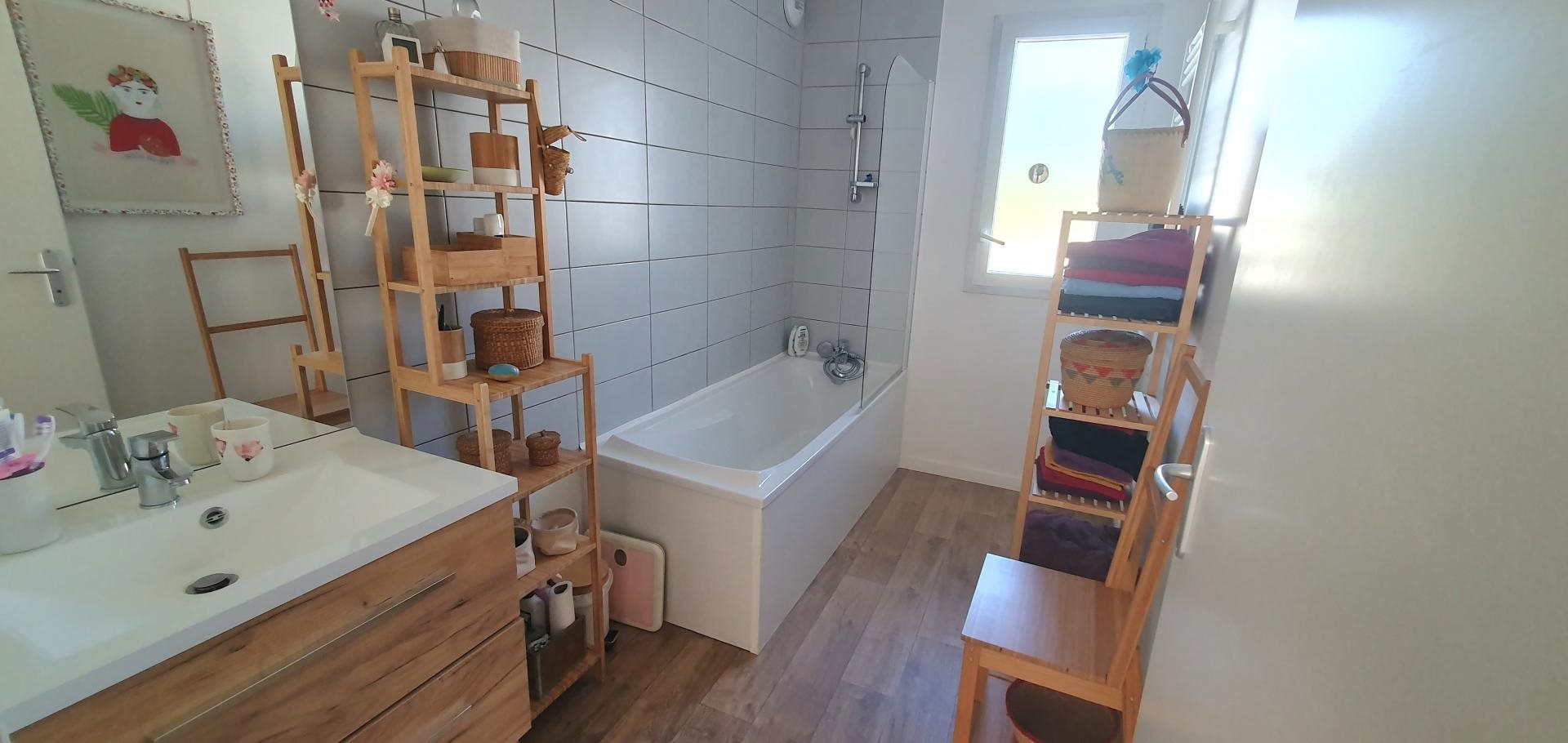 Maison à vendre, 98m², Chambray-lès-Tours