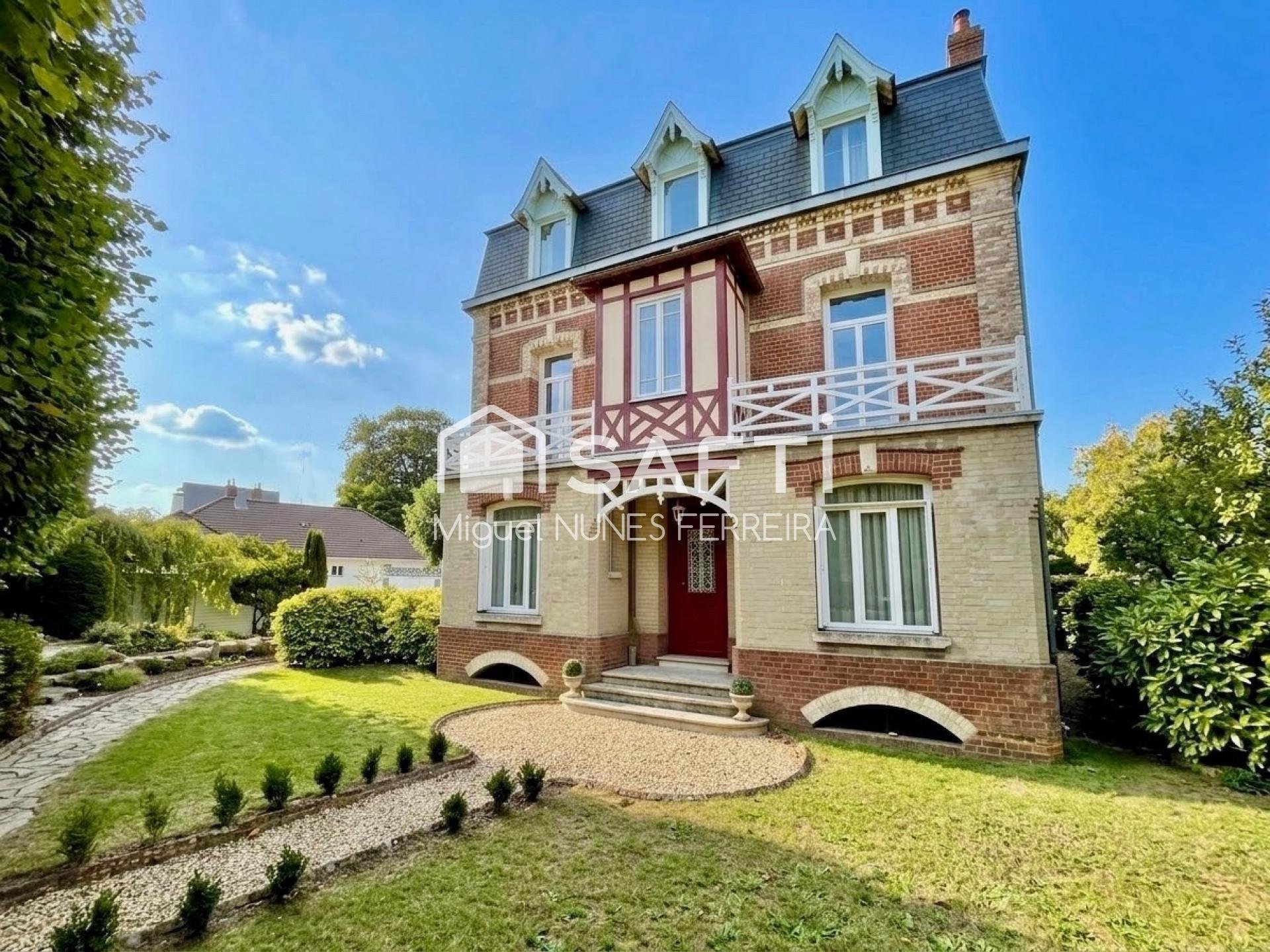 Maison à vendre, 143m², Grand-Couronne
