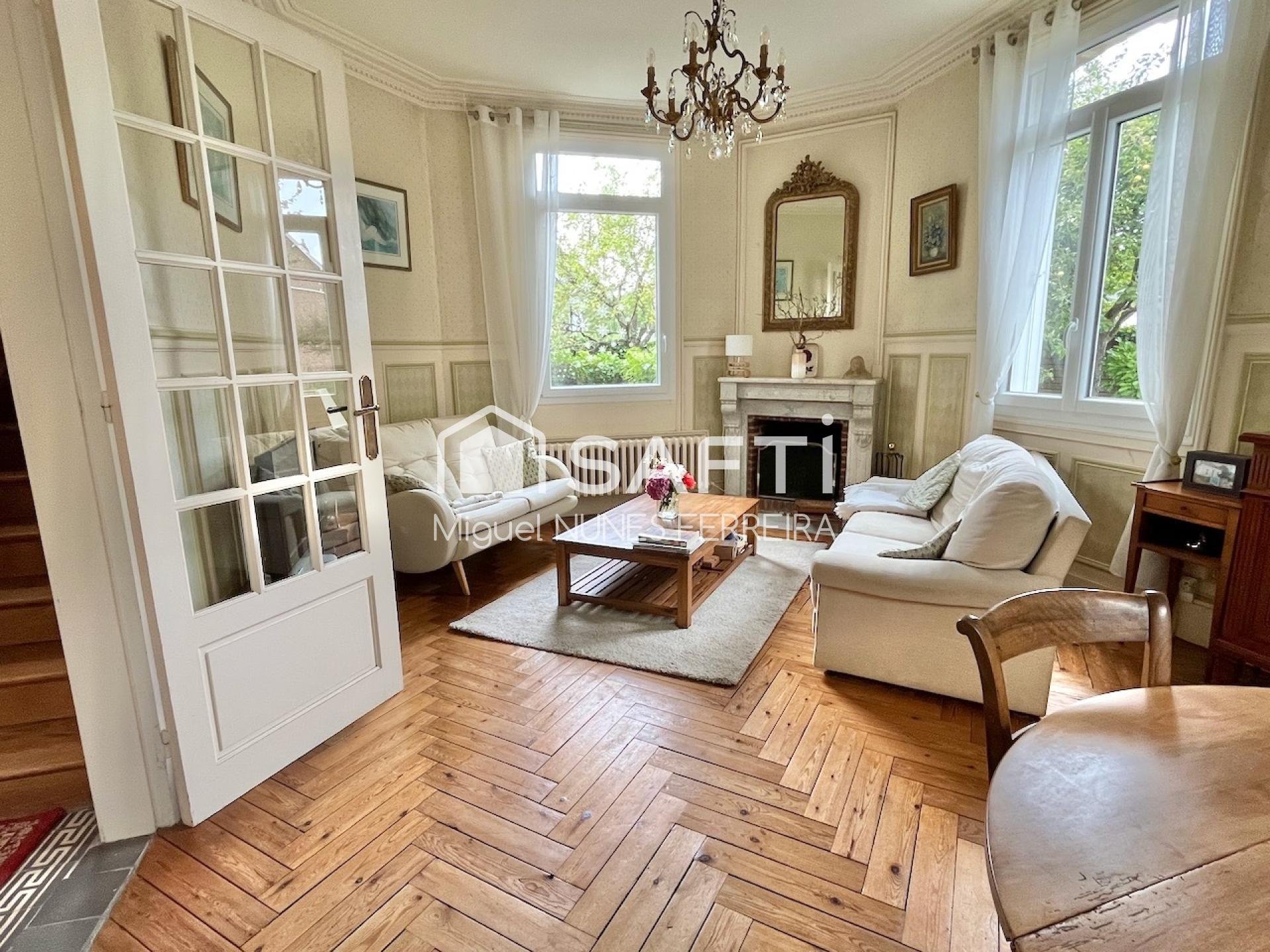 Maison à vendre, 143m², Grand-Couronne