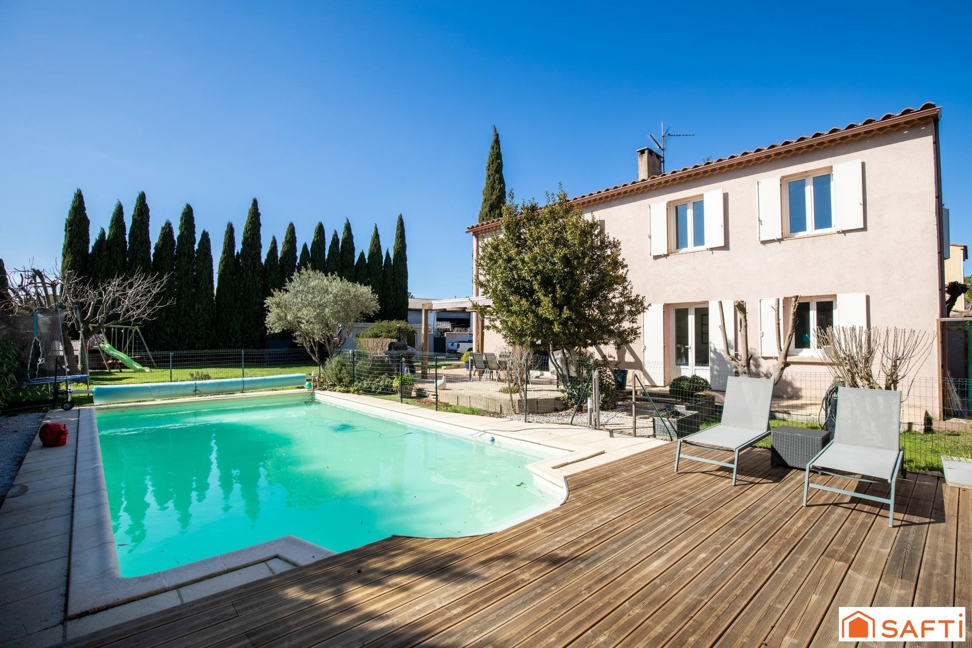 Maison à vendre, 260m², Vedène