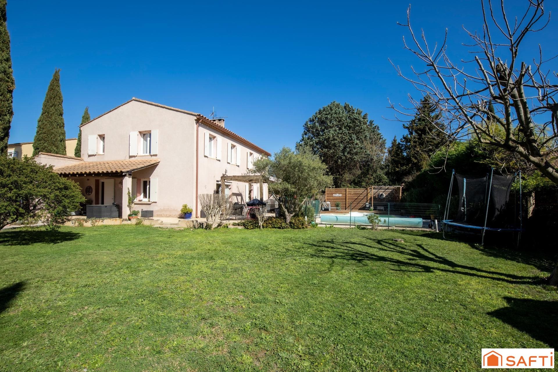 Maison à vendre, 260m², Vedène