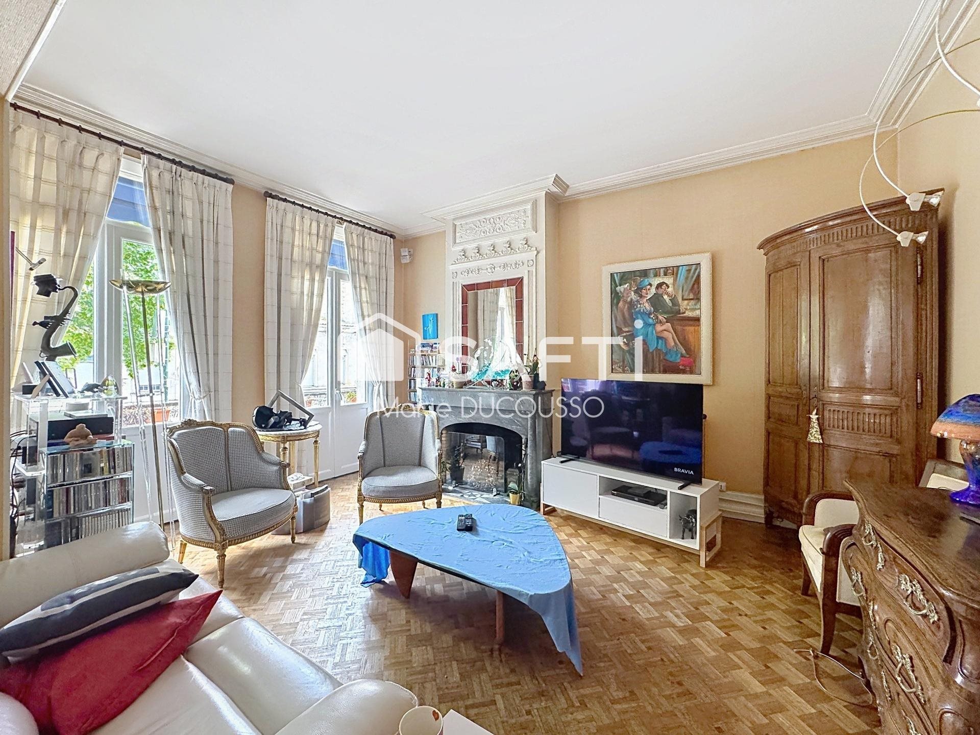 Maison à vendre, 296m², Castillon-la-Bataille