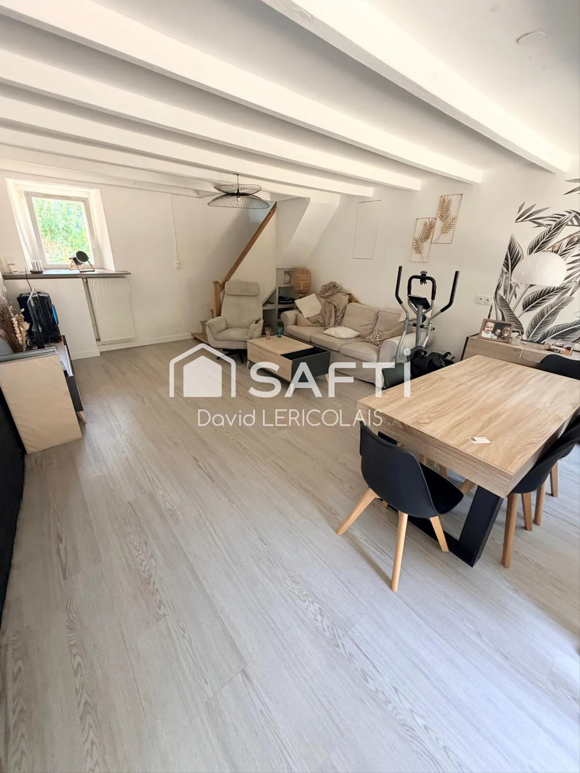 Maison à vendre, 119m², Carantilly
