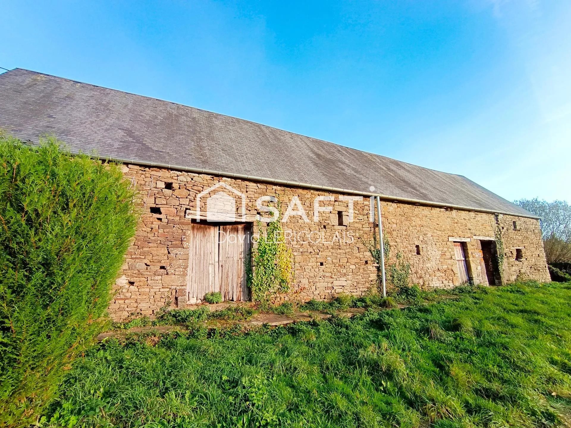 Maison à vendre, 240m², Gavray