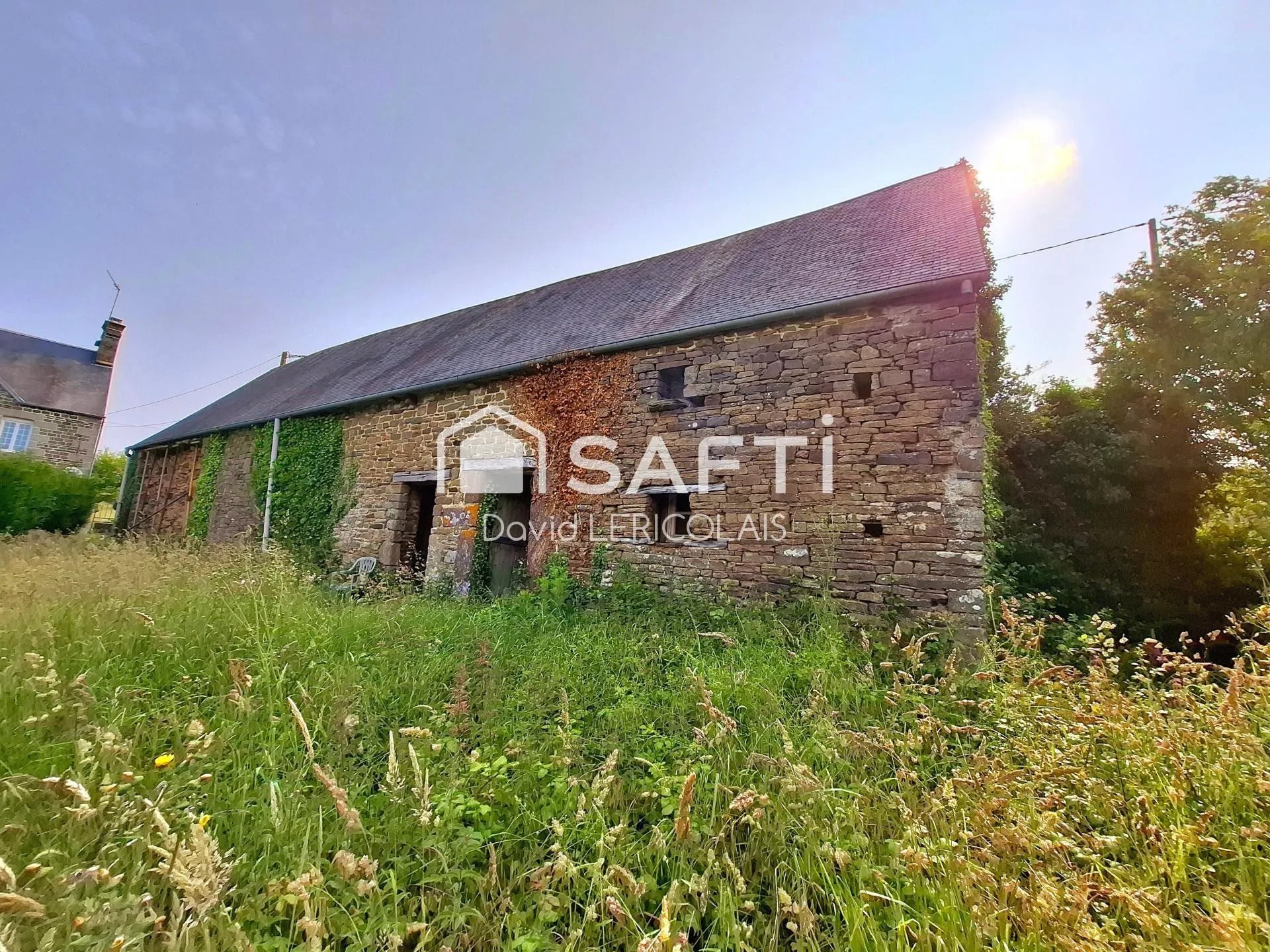 Maison à vendre, 240m², Gavray