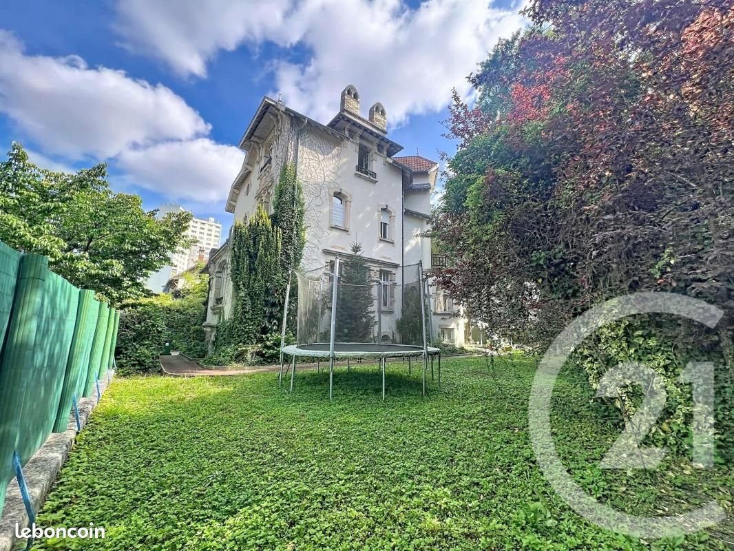 Maison à vendre, 516m², Nancy