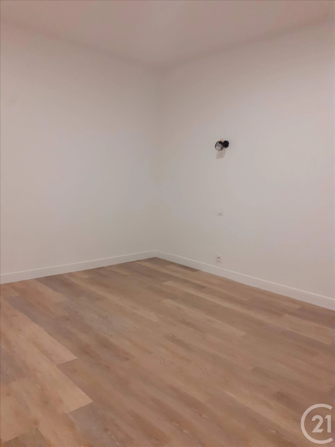 Appartement à louer, 27m², Saint-Mandé