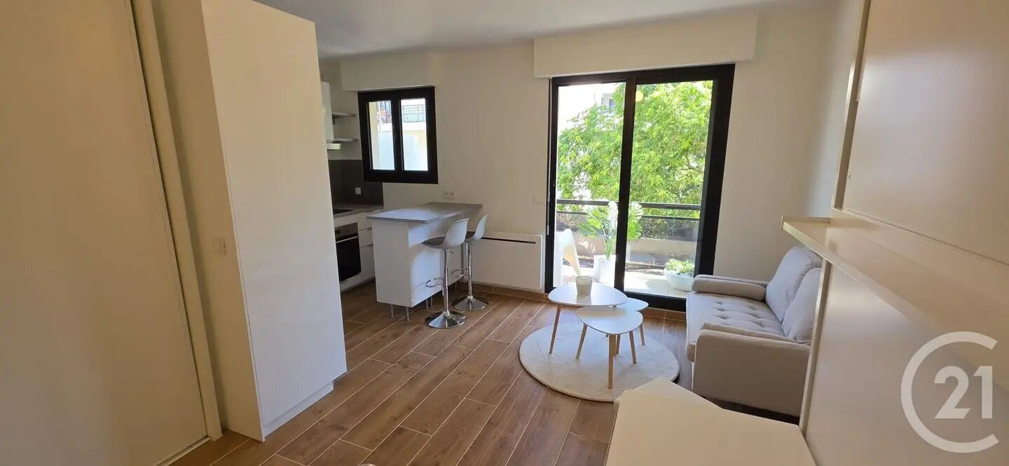 Appartement à louer, 23m², Saint-Maur-des-Fossés