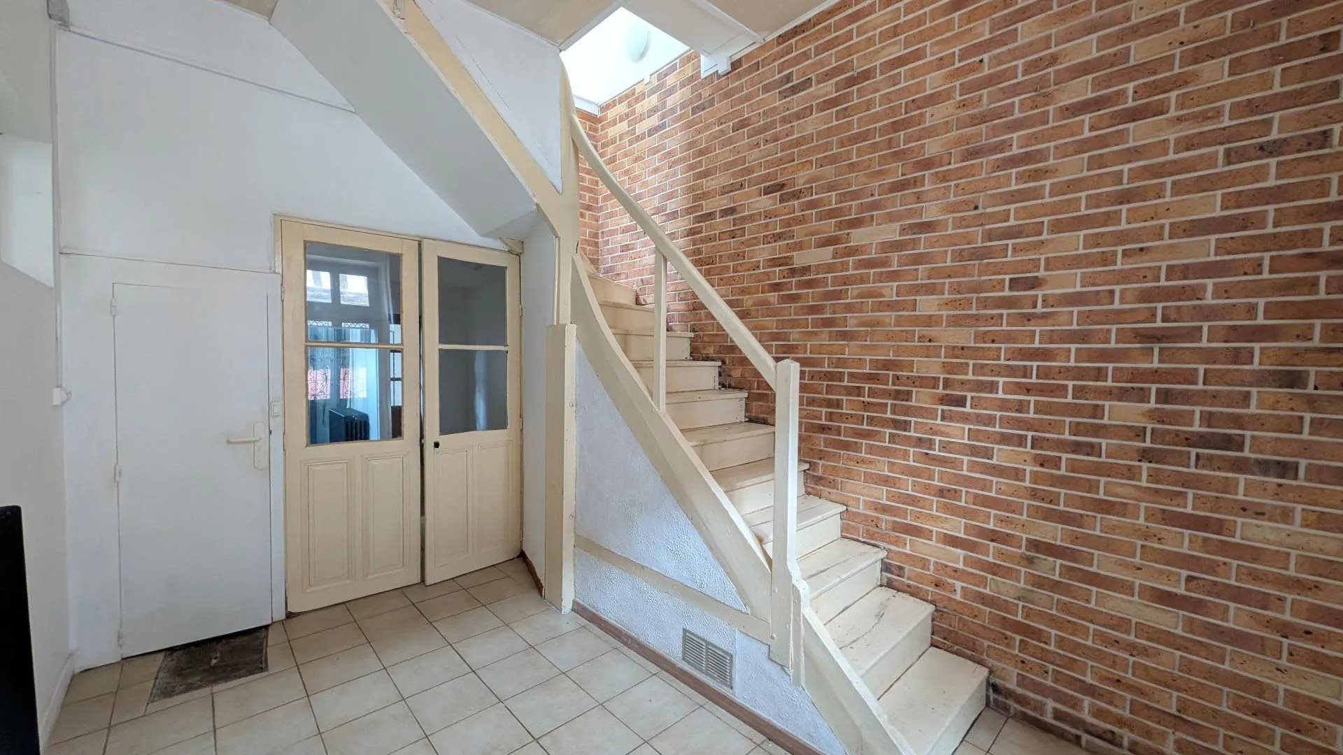 Appartement à louer, 82m², Villeneuve-sur-Yonne