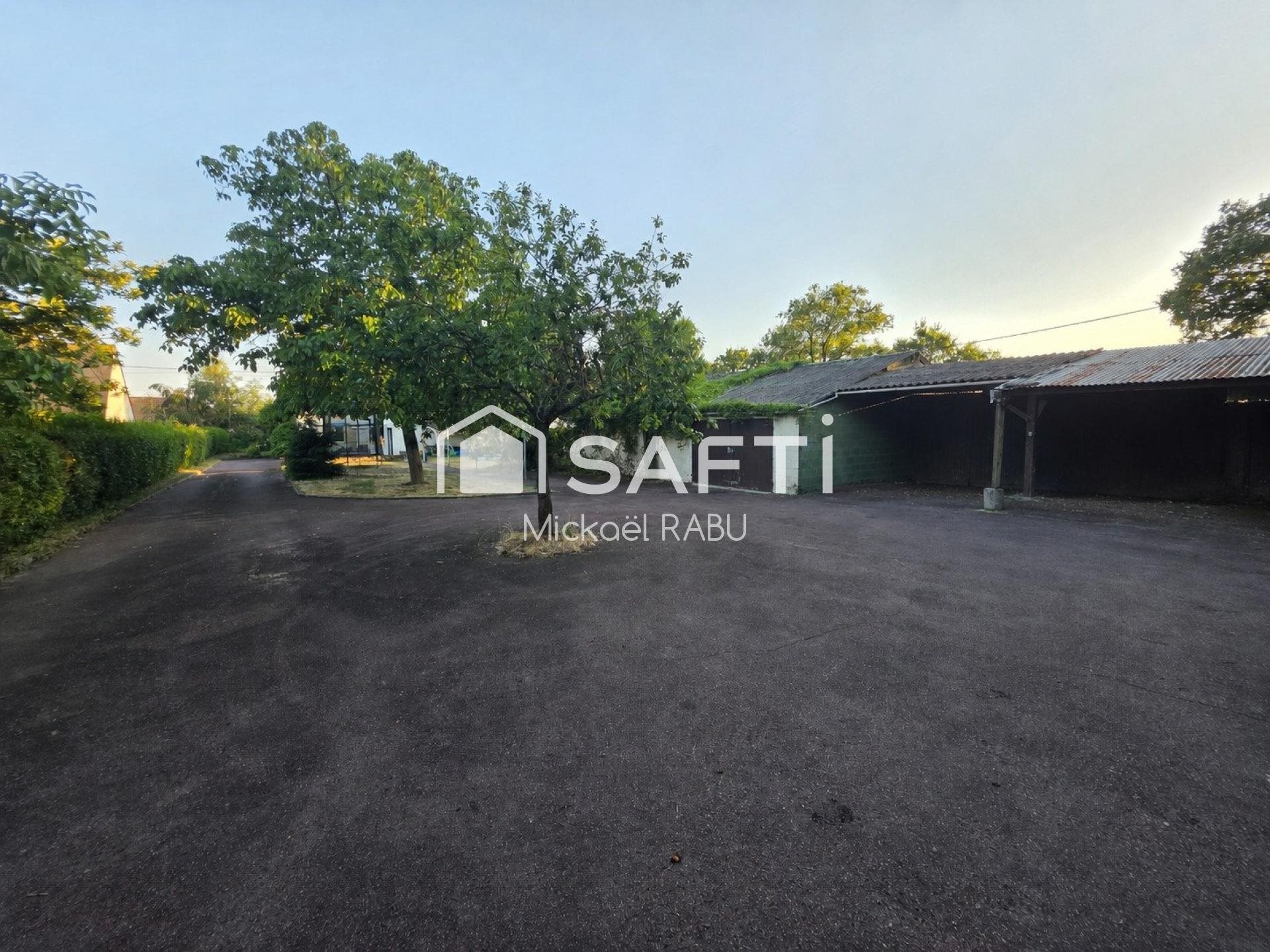 Maison à vendre, 112m², Lusanger