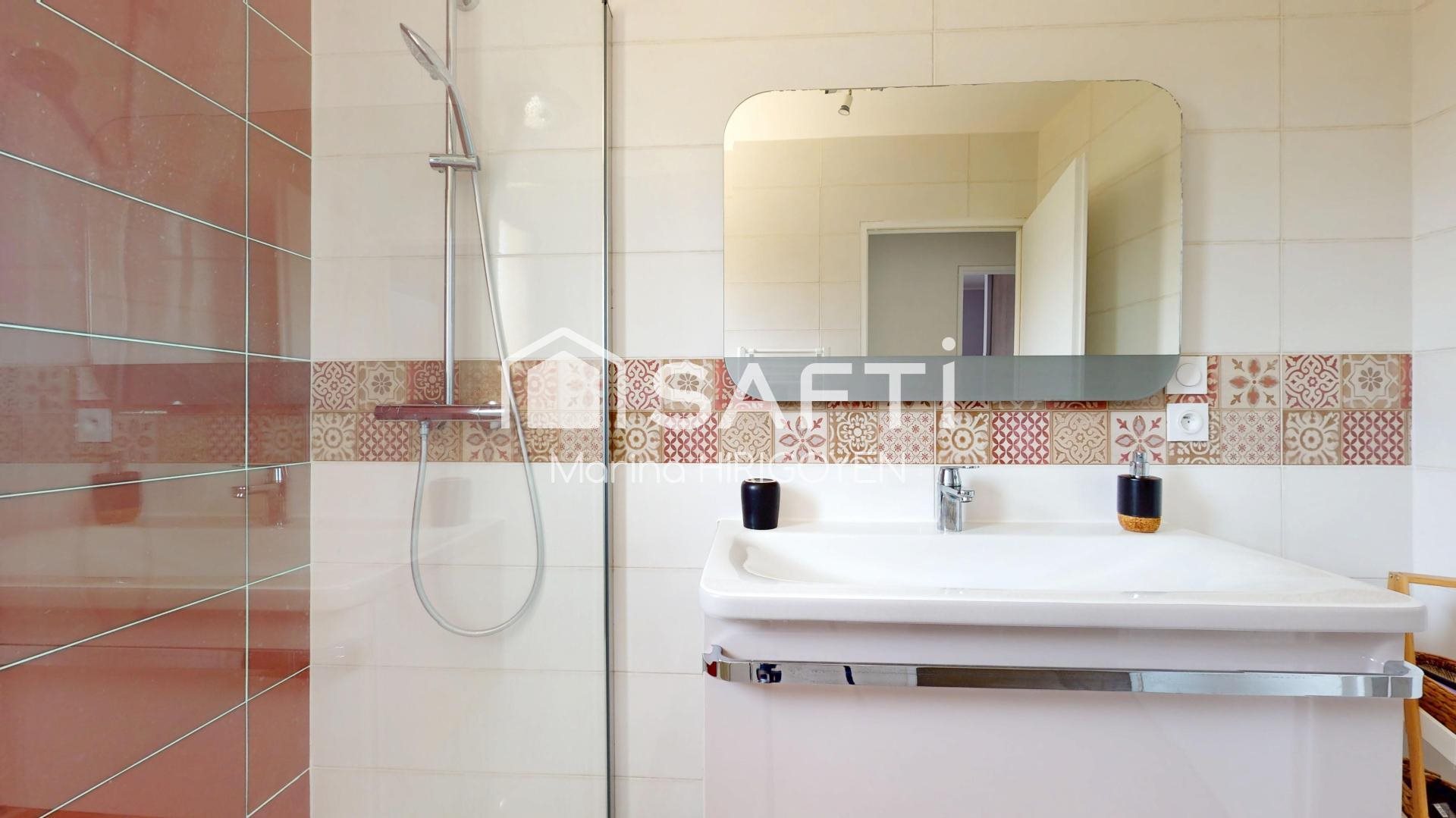Maison à vendre, 217m², La Brède