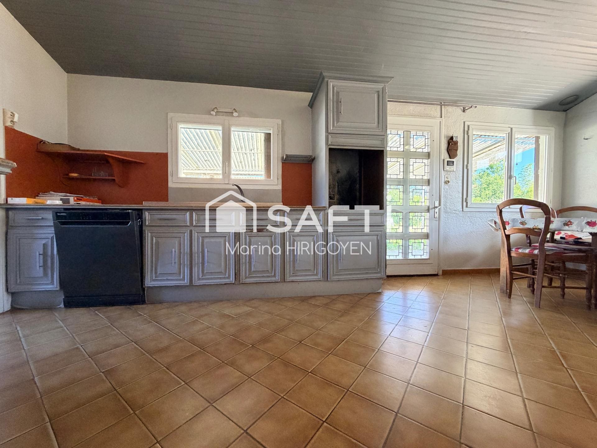Maison à vendre, 110m², Saint-Médard-d'Eyrans