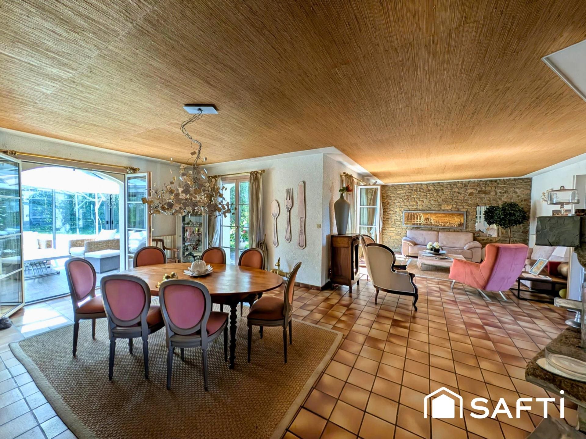 Maison à vendre, 230m², Cléguer