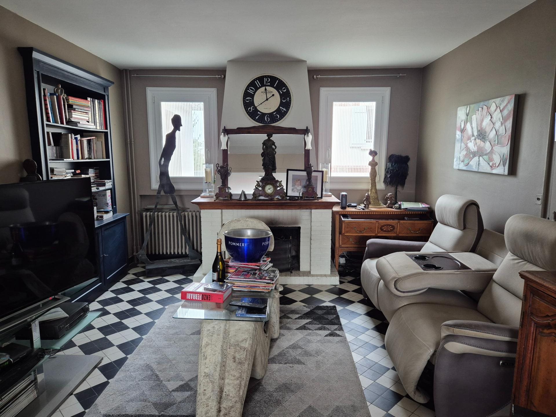 Maison à vendre, 180m², Montfort-sur-Risle