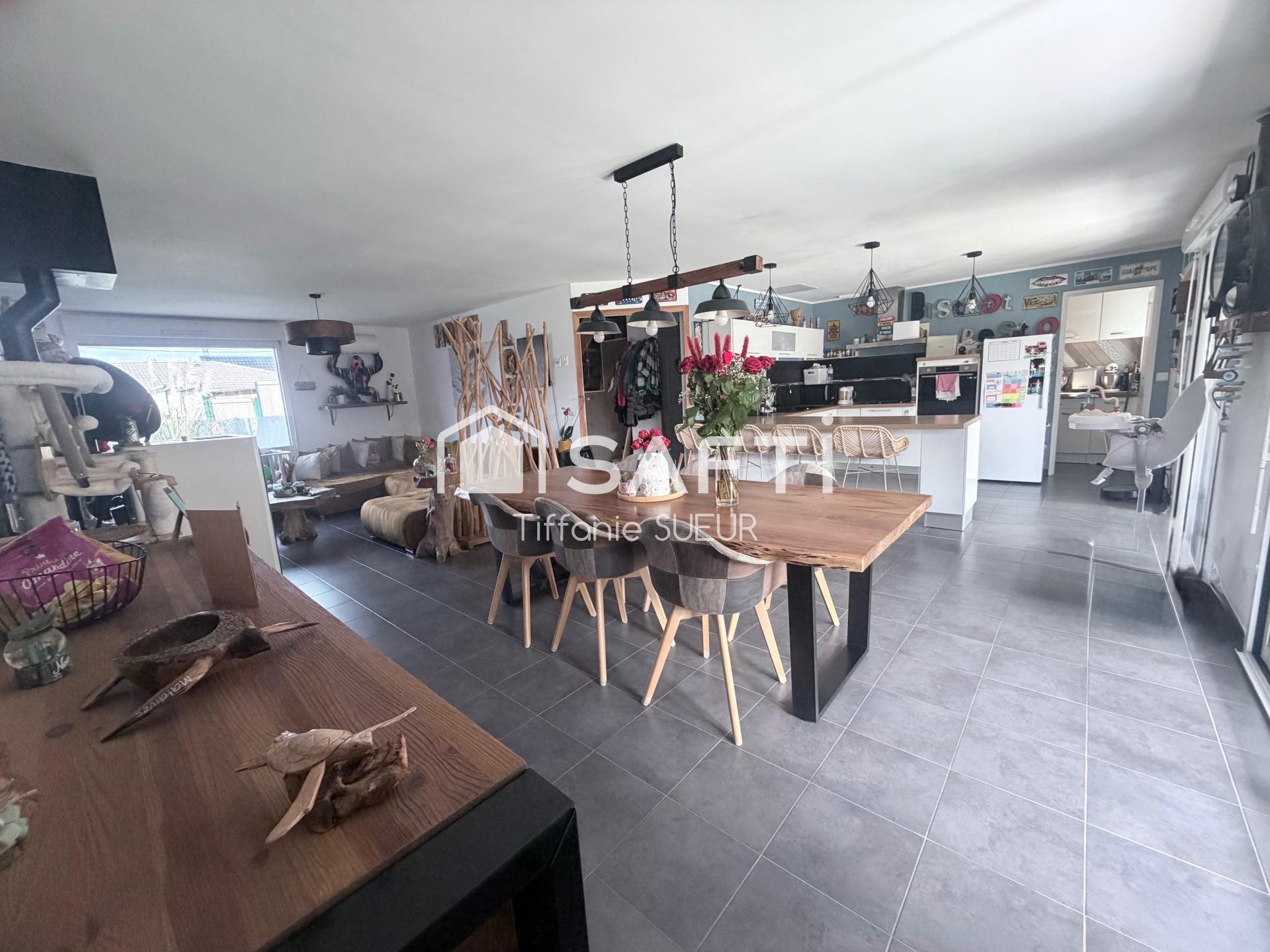 Maison à vendre, 131m², Estevelles