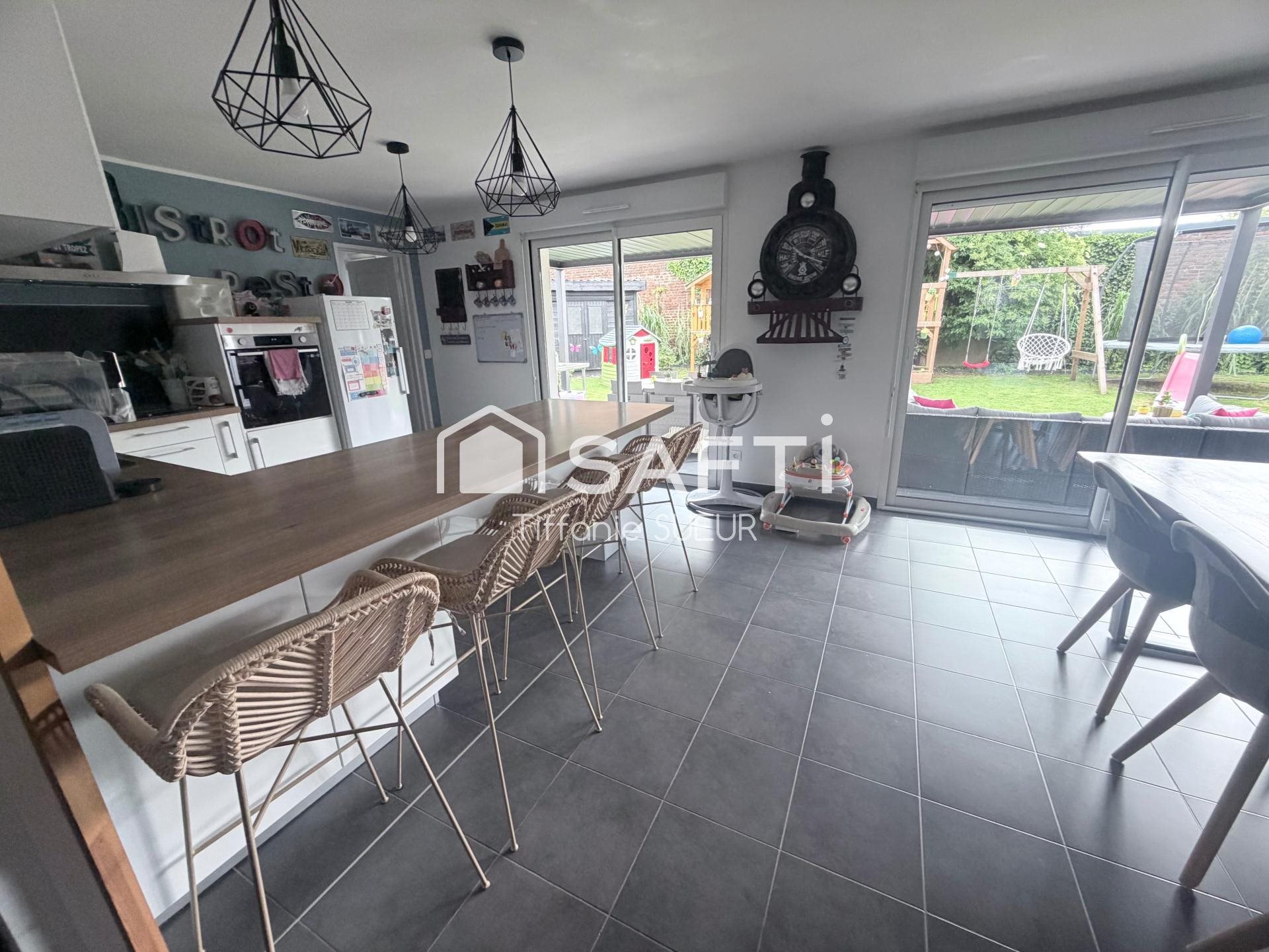 Maison à vendre, 131m², Estevelles