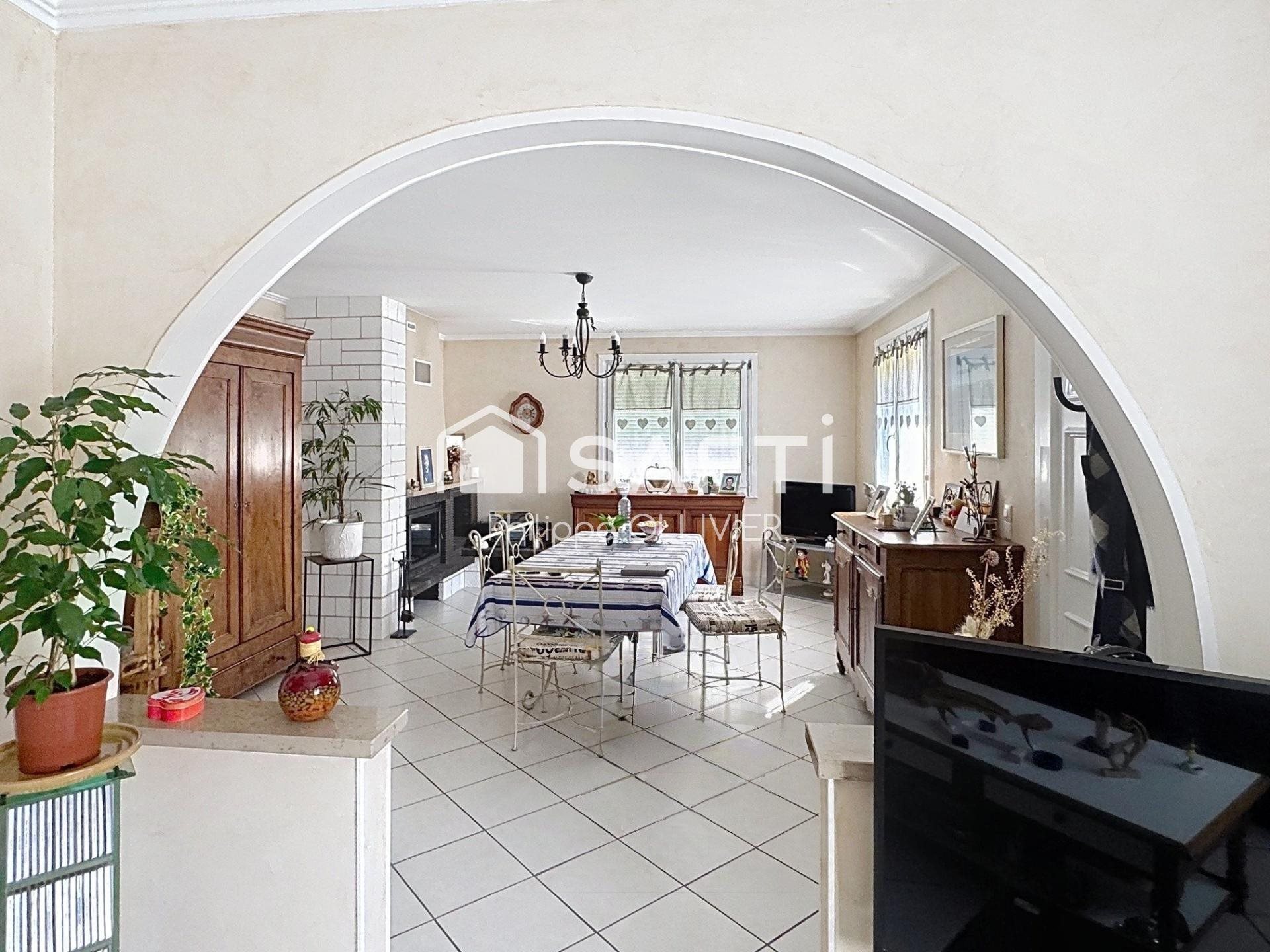 Maison à vendre, 118m², Francueil