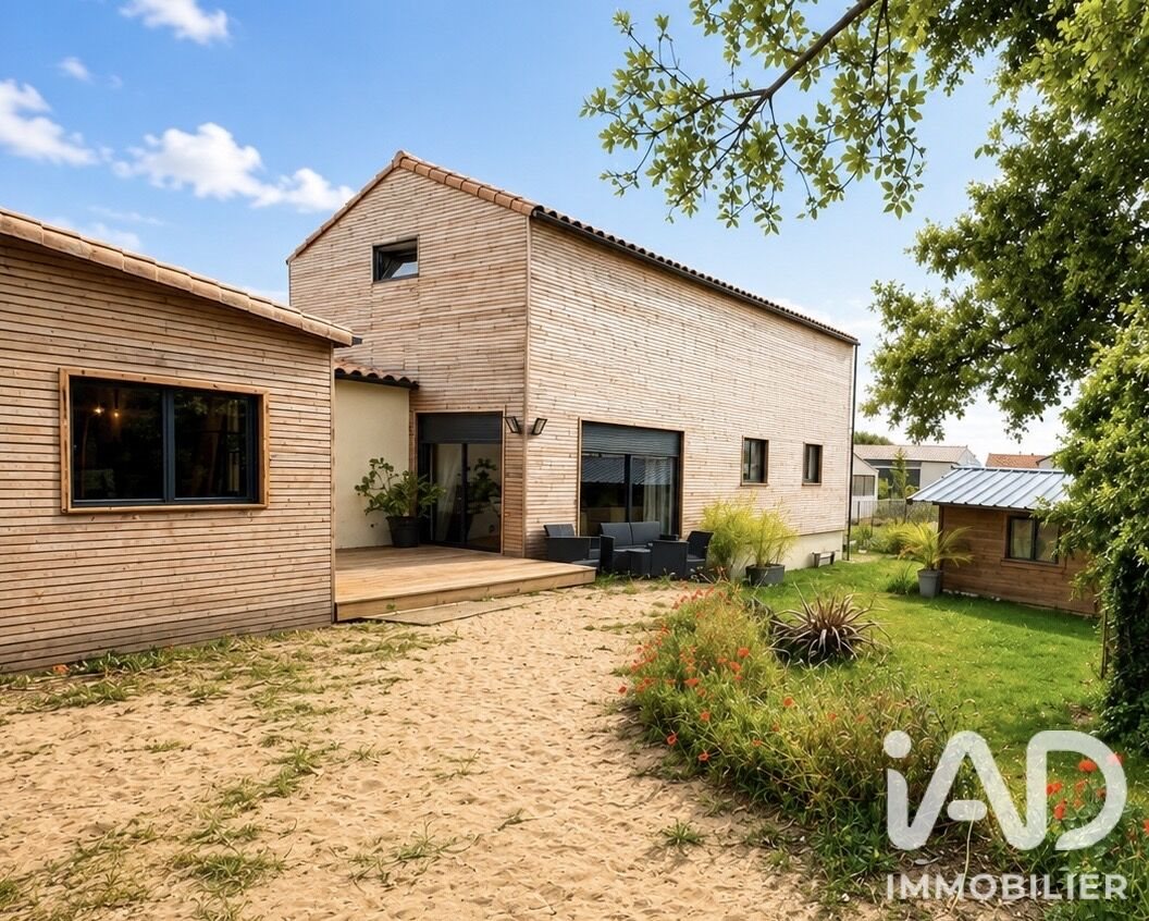 Maison à vendre, 130m², Longeville-sur-Mer