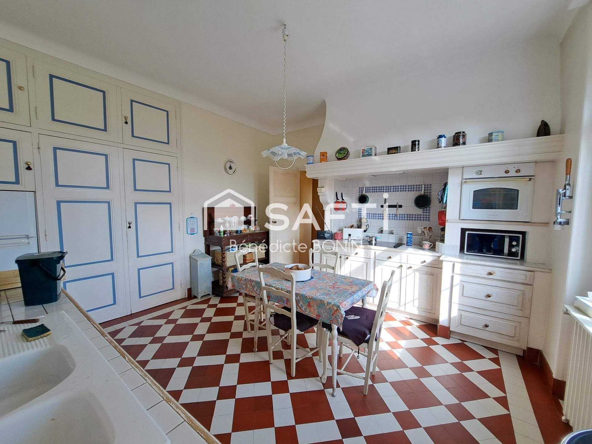 Maison à vendre, 280m², Saujon
