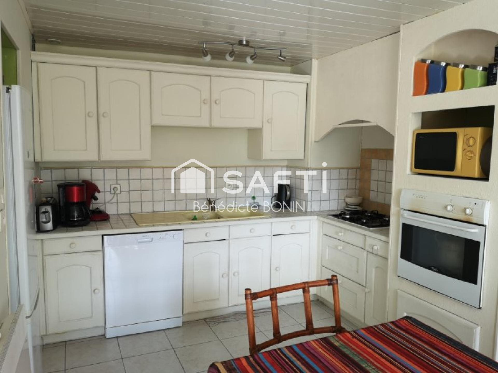 Maison à vendre, 109m², Saint-Thomas-de-Conac